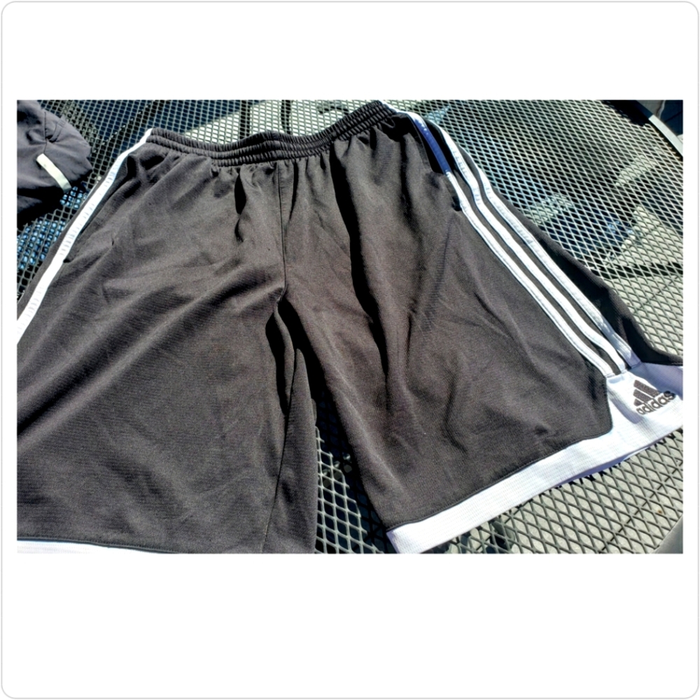 Boys Adidas shorts Size XL